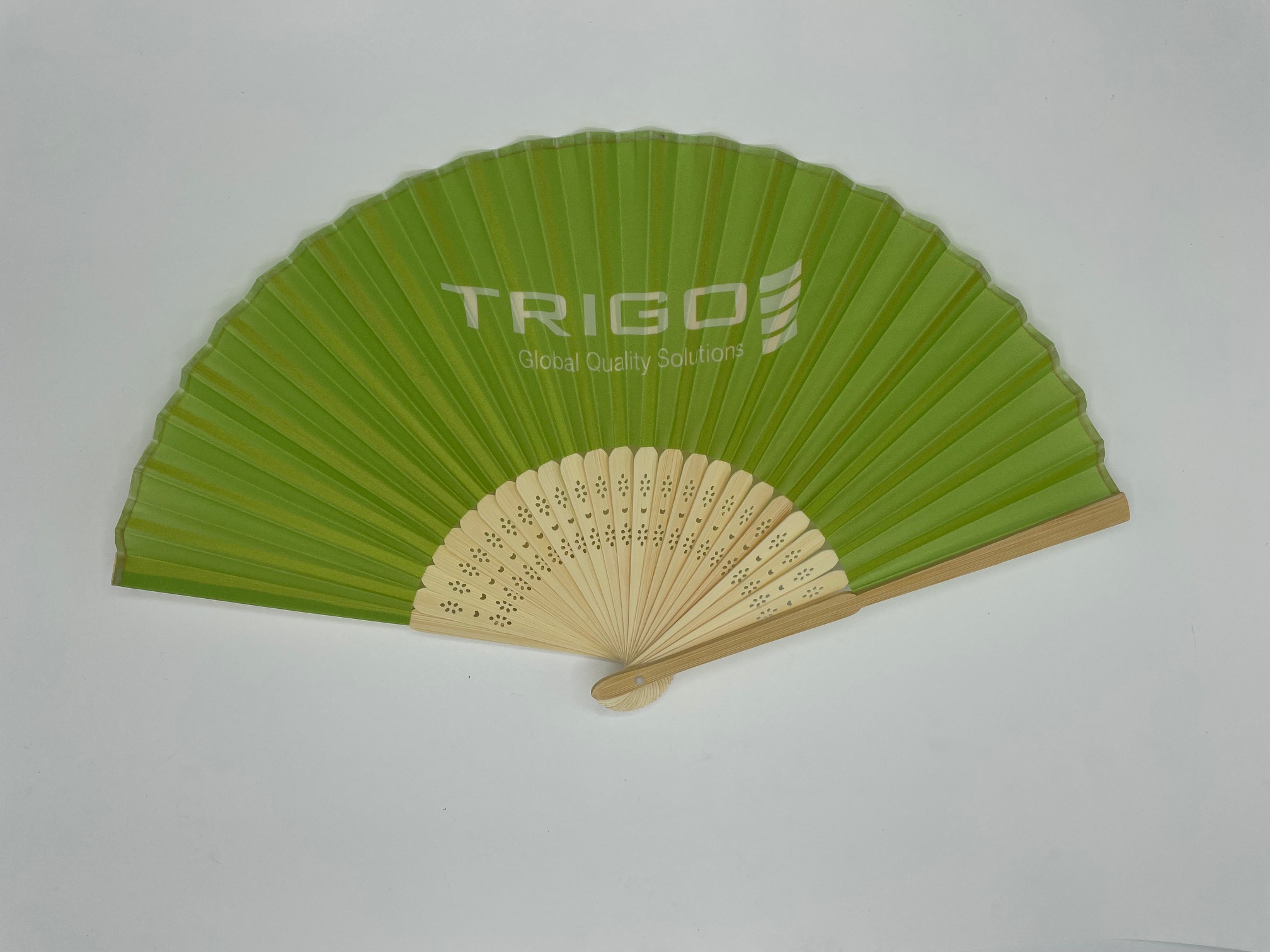 F 300 baguettes perforees nature polyester