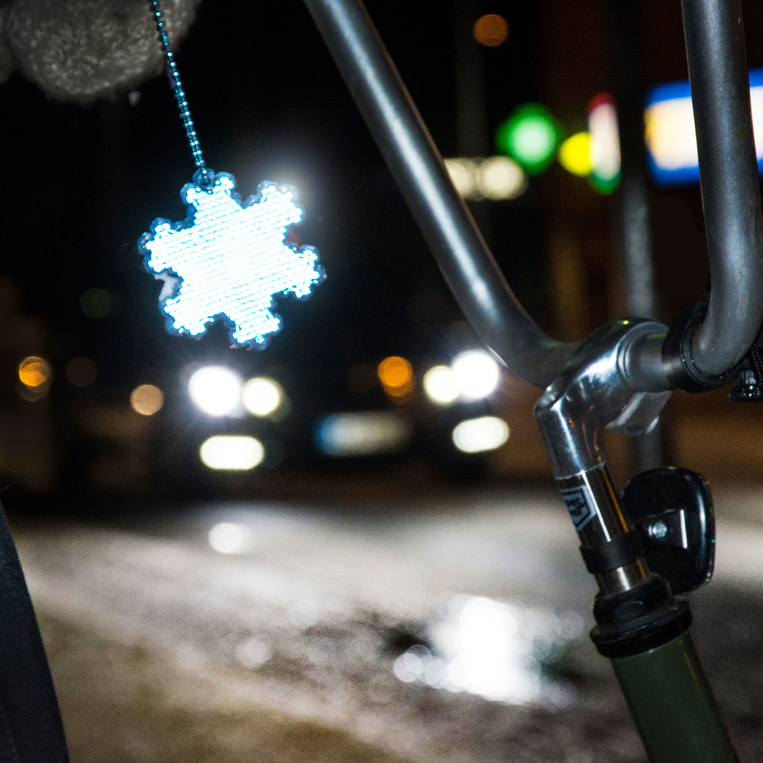 Coreflect snow safety reflector scaled 1