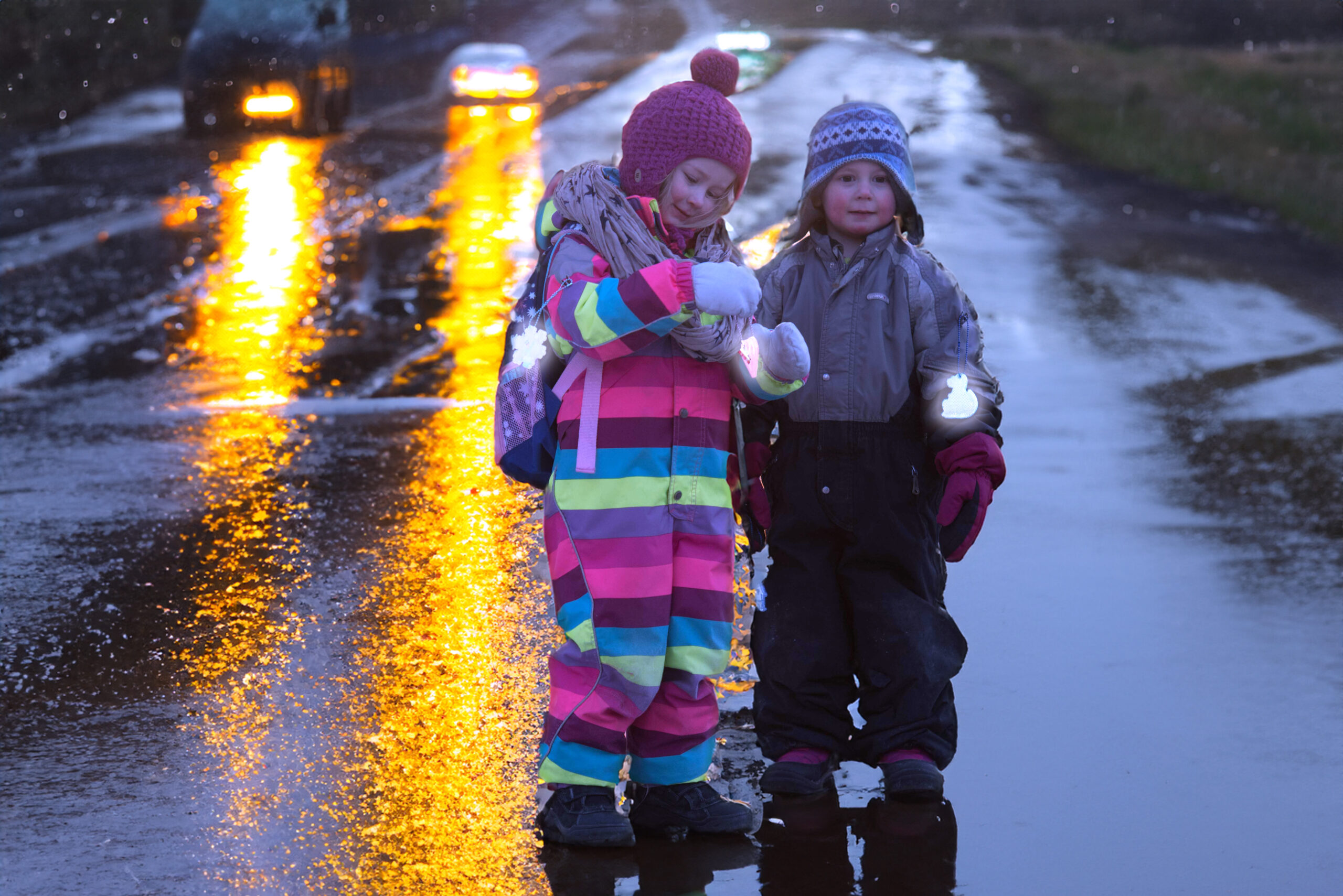 Children walking next to road scaled 1
